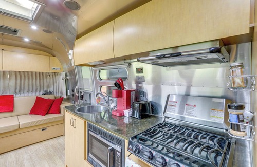 Mountain View Apartment | River Access & Private Deck: Mountain View Retreat