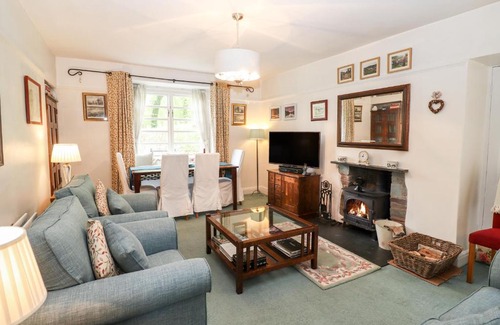 Skelwith Bridge House | River Bank Langdale