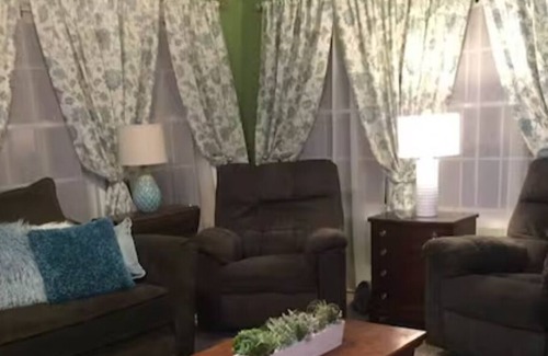 West Lafayette Cottage | River Cottage 15 minutes from Purdue University