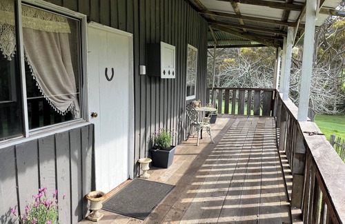 Scotsdale Cottage | River Cottage Denmark A nature escape only 7 mins from city centre!