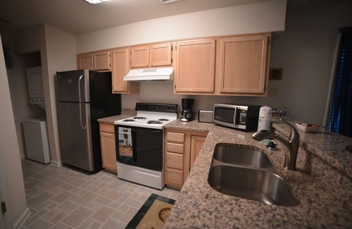 Carolina Forest Hotel | River Oaks Resort