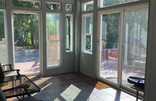 Norfork House | "River's Edge" - Gorgeous 4,600sqft Home with Walk-in River Access