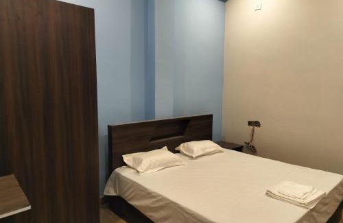 Phulpur House | River Side Hotel - Prayagraj