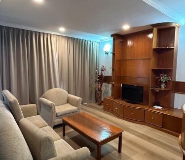 Kampung Surabaya Apartment | Riverbank suites apartment level 9