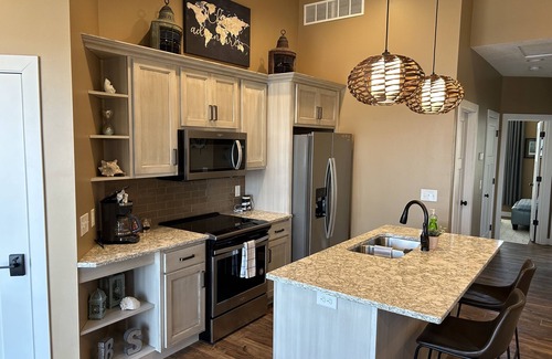 Port Byron Condo | Riverboat Paradise