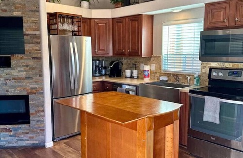 Parker Dam Villa | Riverfront Beach Villa 2 on the Colorado River