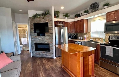 Parker Dam Villa | Riverfront Beach Villa 2 on the Colorado River