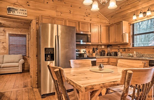 Blairsville Cabin | Riverfront Cabin w/Hot Tub & Mountain Views!