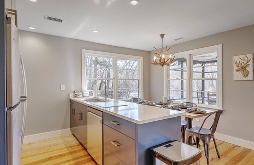 Ruffin Cabin | Riverfront Cottage with 2 docks and firepit located on the Edisto River