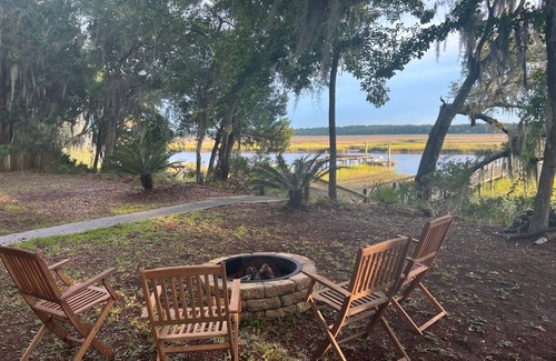 Camden House | Riverfront home on deep water - sleeps 12