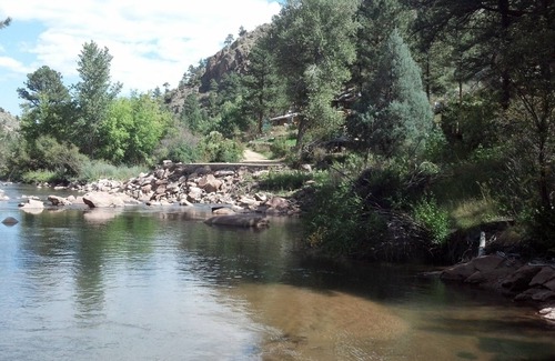 Lyons House | Riverfront Home With Hiking, Fishing And Magnificent Views Out Your Front Door!