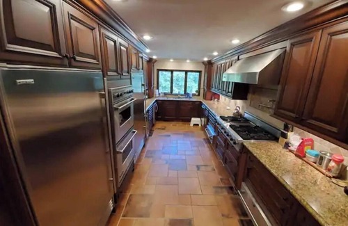 Flippin Villa | Riverfront Lodge on 10 Acres with Large Dock