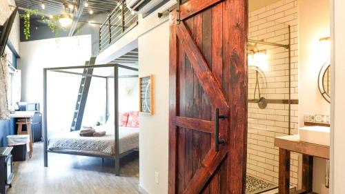 Niles Hotel | Rivers Edge Lofts - Unit 3