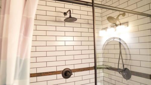 Niles Hotel | Rivers Edge Lofts - Unit 3