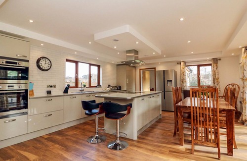 Old Cleeve Cottage | Riverside Lodge