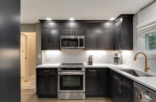 West Lafayette House | Riverside Retreat! 3 minutes to campus!