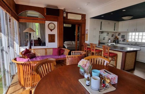 Bicton House | Riverside retreat for those that want to be close to nature and live in luxury.