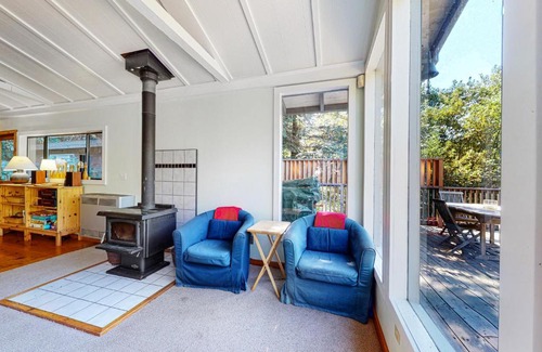 Duncans Mills House | Riverside Retreat