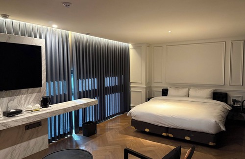 Seongnae-dong Hotel | Rivertain Hotel