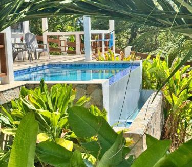 Jonesville Apartment | Roatan Infinity Pool and Ocean View Apartment