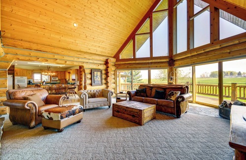 Roberts Cabin | Roberts A-Frame Log Cabin Near Red Lodge Mountain!