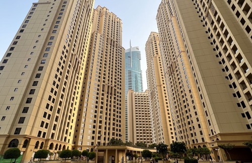 Umm Suqeim 1 Apartment | Robin Beach Hostel JBR