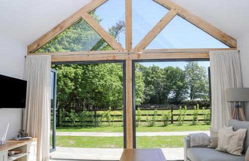 Fareham House | Robins Nest