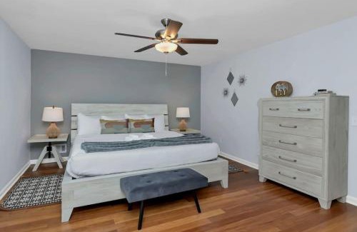 Columbia House | Robins Nest in WECO