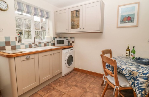 Otterton Cottage | Robyn Cottage