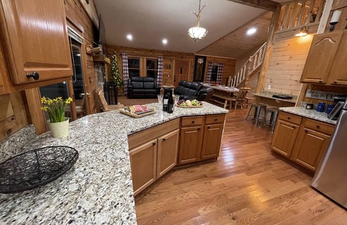 Laurelville Cabin | Rock House Cabins in Hocking Hills, OH. Located beside Rock House State Park.