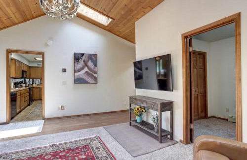 Keystone House | Rock Lodge Complete with Covered Parking