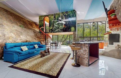 Rivas Villa | Rocka Verde Retreat 8th Wonder of the World