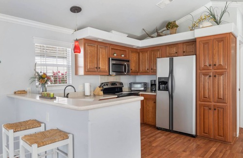 Sperry Cottage | Rockport at CrossTimbers Marina