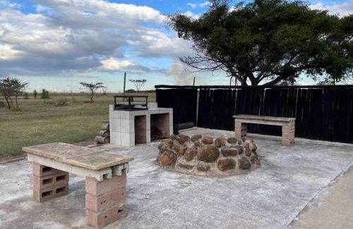 The Msunduzi Apartment | Rocky Valley Game Lodge