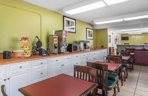 Gracewood Hotel | Rodeway Inn Augusta South