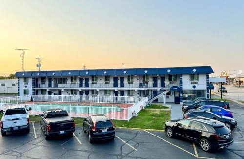 Saint Joseph Hotel | Rodeway Inn