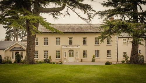 Swords Hotel | Roganstown Hotel & Country Club