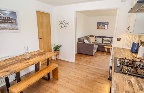 Grimsby Cottage | ROLLIN' DUNES, pet friendly in Humberston, Lincolnshire