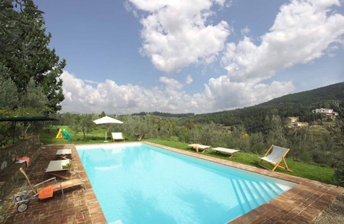 Greve in Chianti House | Romantic house in the middle of the Chianti vineyards in the heart of Tuscany.