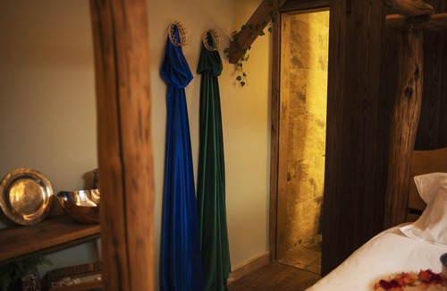 Layer de la Haye Cabin | Romantic Lodge on Edge of Nature Reserve