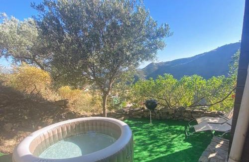 Sayalonga Ski Chalet | Romantic Mountain cabin with Spa