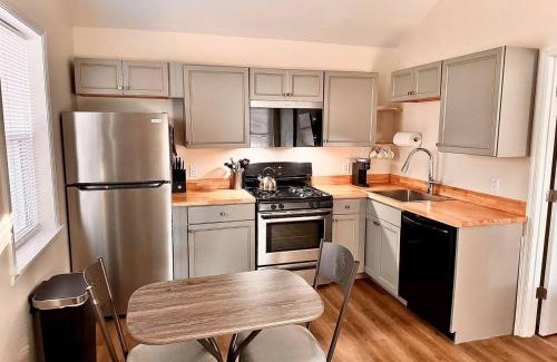 Port Royal House | Romantic Port Royal Retreat. Pets Yes