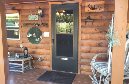 Logansport Cabin | Romantic Riverfront Cabins on the Wabash River