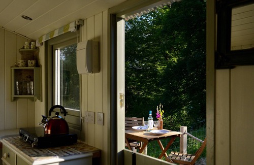 Selattyn Cabin | Romantic Shepherd's Hut