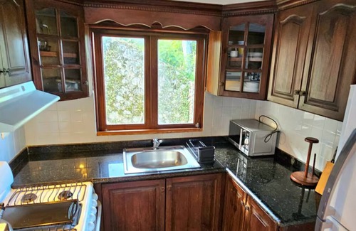 Paso Bajito Cabin | Romantic villa with panoramic view of the mountains.