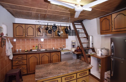 Unawatuna House | Ronan Residency a serene eco "The Ultimate Sri Lanka Escape – 7-Day Adventure"