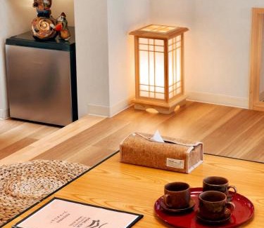 Isahaya House | Rong Hua Grand Hotel ロンカグランドホテル