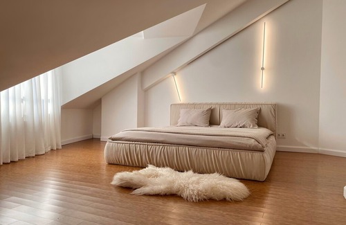 Pechers'kyi District Apartment | Roofport in Київ