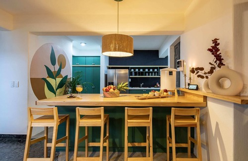 Oaxaca Villa | Rooftop Hot Tub 3 levels 5br in Villa