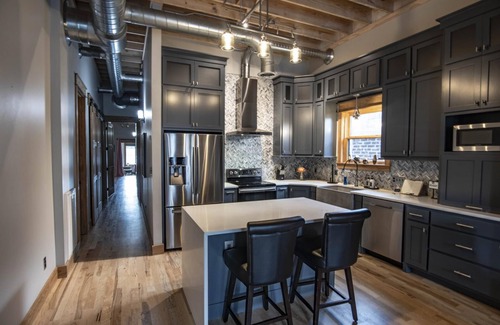 McMinnville House | Rooftop on Main Street, Downtown McMinnville